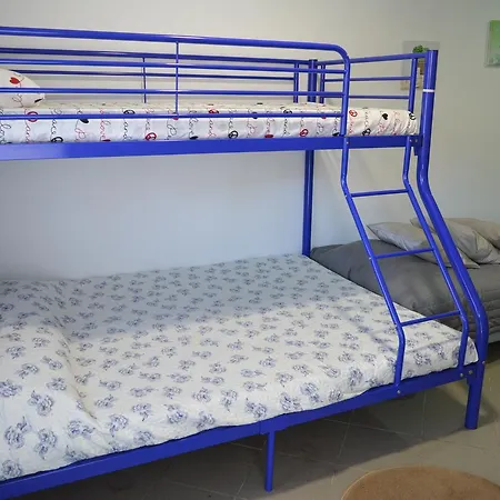 Hostal Beatriz *