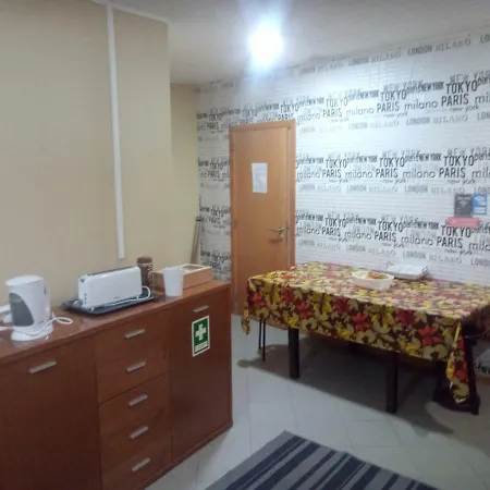 Hostal Beatriz *